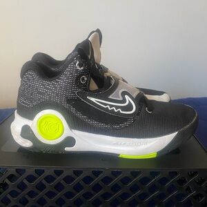 Nike KD Trey 5 X Black Volt White Sneakers- Kevin Durant
